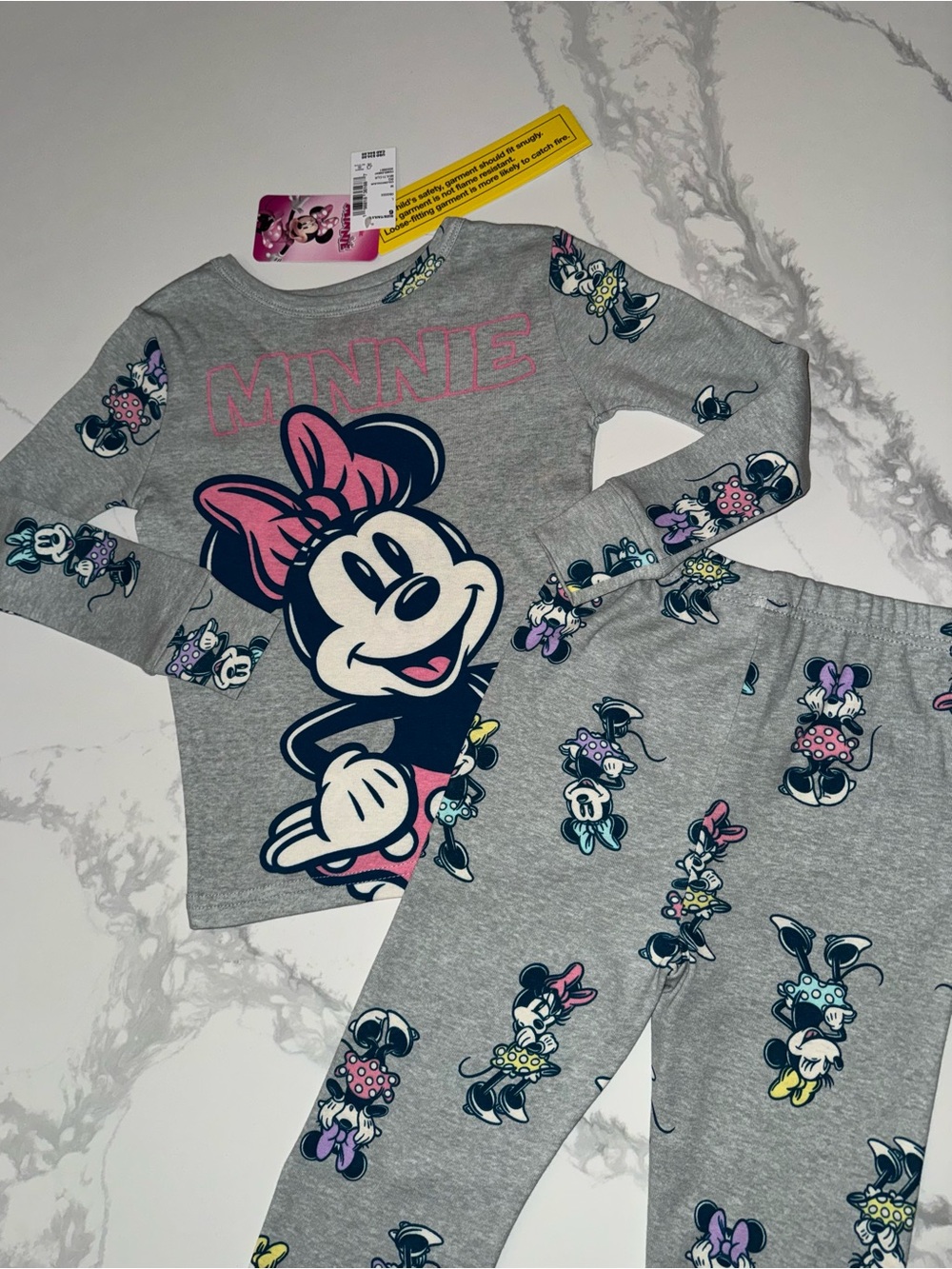 Disney Kids Minnie Mouse Pajama Set Size 6